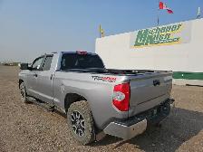 2017 Toyota Tundra - Photo 3
