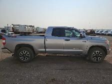 2017 Toyota Tundra - Photo 6
