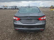 2016 Ford Fusion - Photo 4