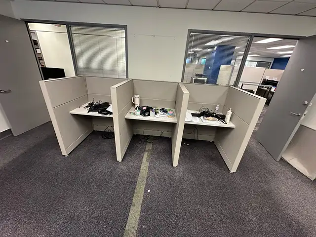 Compact & Modern – Teknion Leverage System Get quote now!