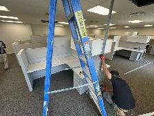 Premium Teknion Leverage Arctic Workstations Call now! - Photo 6
