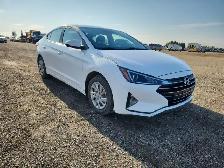 2020 Hyundai ELANTRA - Photo 2