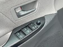 2020 Toyota Sienna LE 8-Passenger | HEATED SEATS | CRUISE CONTRO - Photo 10