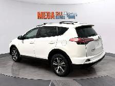 2018 Toyota RAV4 XLE - Photo 5