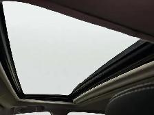 2018 Toyota RAV4 XLE - Photo 19