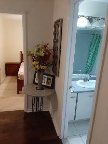 Two Bedroom Legal Basement Apt - Photo 3