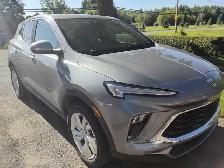 BUICK    ENCORE  GX AWD  TI. = 2025 =  9500 KM. - Photo 2