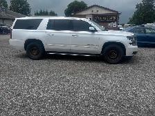 2017 Chevrolet Suburban 4WD 4dr 1500 Premier - Photo 3
