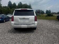 2017 Chevrolet Suburban 4WD 4dr 1500 Premier - Photo 4