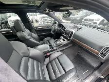2013 Porsche Cayenne TURBO/AWD/NAVI/CAM/DVD/LEATHER/ROOF - Photo 10