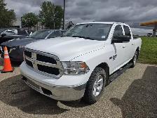 2022 Ram 1500 Classic - Photo 2