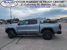 2025 GMC Canyon Elevation - Low Mileage - Photo 6