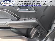 2025 GMC Canyon Elevation - Low Mileage - Photo 13