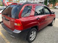 130000 KM Kia sportage auto A/C démarreur Bluetooth - Photo 3