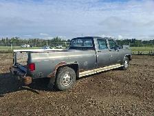 1990 Chevrolet 3500 - Photo 3