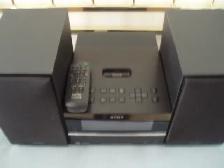 SONY COMPACT STEREO SYSTEM - LIKE NEW - Photo 4