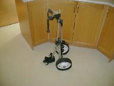 GOLF CLUBS CART  - EXCELLENT  CONDITION
