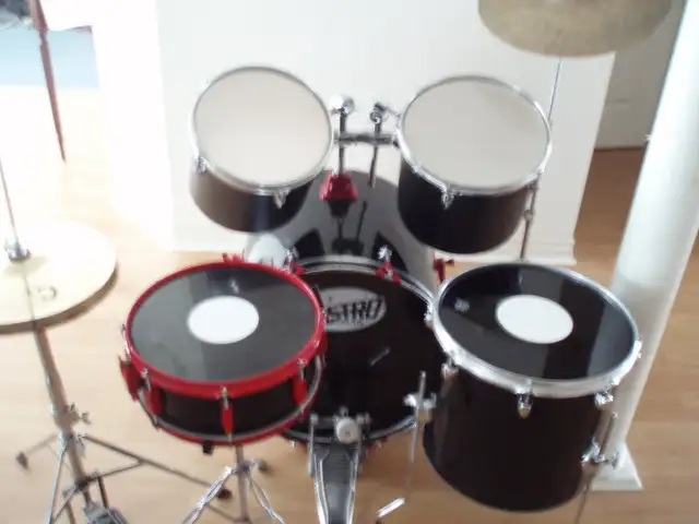 DRUM SET  - COMPLETE SET UP