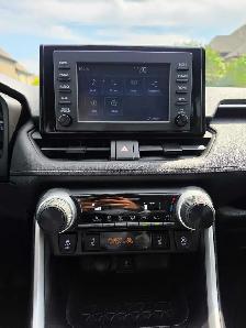 2021 toyota rav4  COMME NEUVE - Photo 7