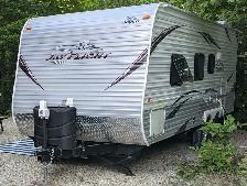 2013 Jayco 22FB - Photo 2