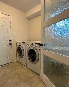 2 Bedroom Lower Apartment North End - Photo 7