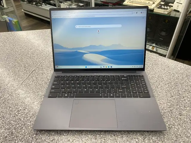 Auusda Laptop AMD Ryzen 57430U 32GB 1 TB