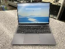 Auusda Laptop AMD Ryzen 57430U 32GB 1 TB