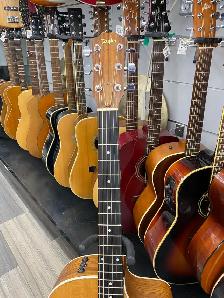 2009 Taylor 214CE Acoustic Electric Guitar - Photo 2