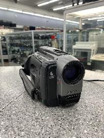 Sony CCD-TRV82 Camcorder - Photo 2