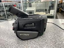 Sony CCD-TRV82 Camcorder - Photo 3