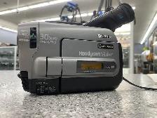 Sony CCD-TRV82 Camcorder - Photo 4