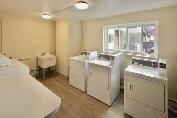 Dunn Park Apartments in Niagara Falls - Photo 8