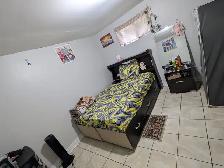 Room for Rent - Photo 2