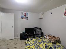 Room for Rent - Photo 3