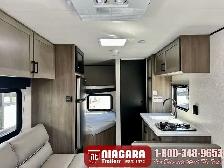 2025 STARCRAFT AR/ONE 231BH Travel Trailer - Photo 5