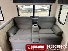 2023 PALOMINO PUMA 25RKQB Travel Trailer - Photo 9
