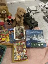 MOVING SALE - Games, art supplies, etc... - Photo 6