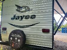 15.4 travel trailer - Photo 2