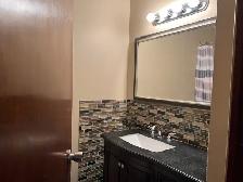 3 Bed 1 Bath Unit in Olds, AB - Photo 2