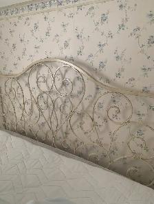 MOVING SALE - VARIOUS FURNITURE ITEMS - Photo 2