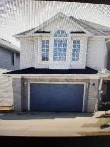 Room for rent in South Guelph - Photo 3