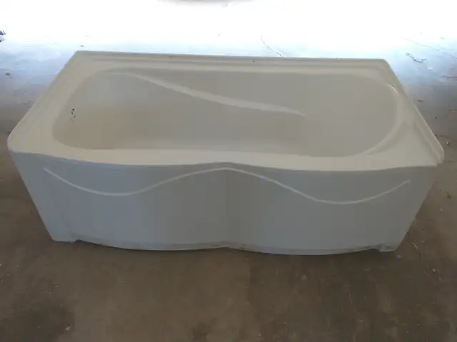 Bathtub