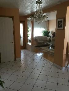 5 and Half Main Floor Duplex For Rent - Photo 4