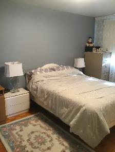 5 and Half Main Floor Duplex For Rent - Photo 7