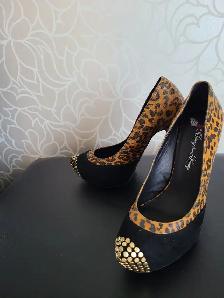 Brand New Women shoes Size 9 - Photo 2