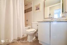33 BAY STREET - PINNACLE CENTRE - 1 BEDROOM W/1-PARKING INCLUDED - Photo 6