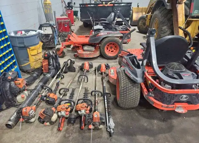 certified lawnmower and small engine mechanic
