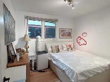 House for rent with apartment / Maison à louer avec appartement - Photo 7