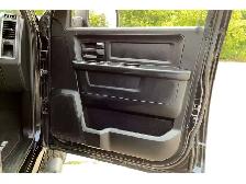 2018 Ram 1500 Express Black Quad V6 | AS IS | 4X4 - Photo 28