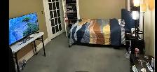 Centrally located, Large single rooms available - Photo 3